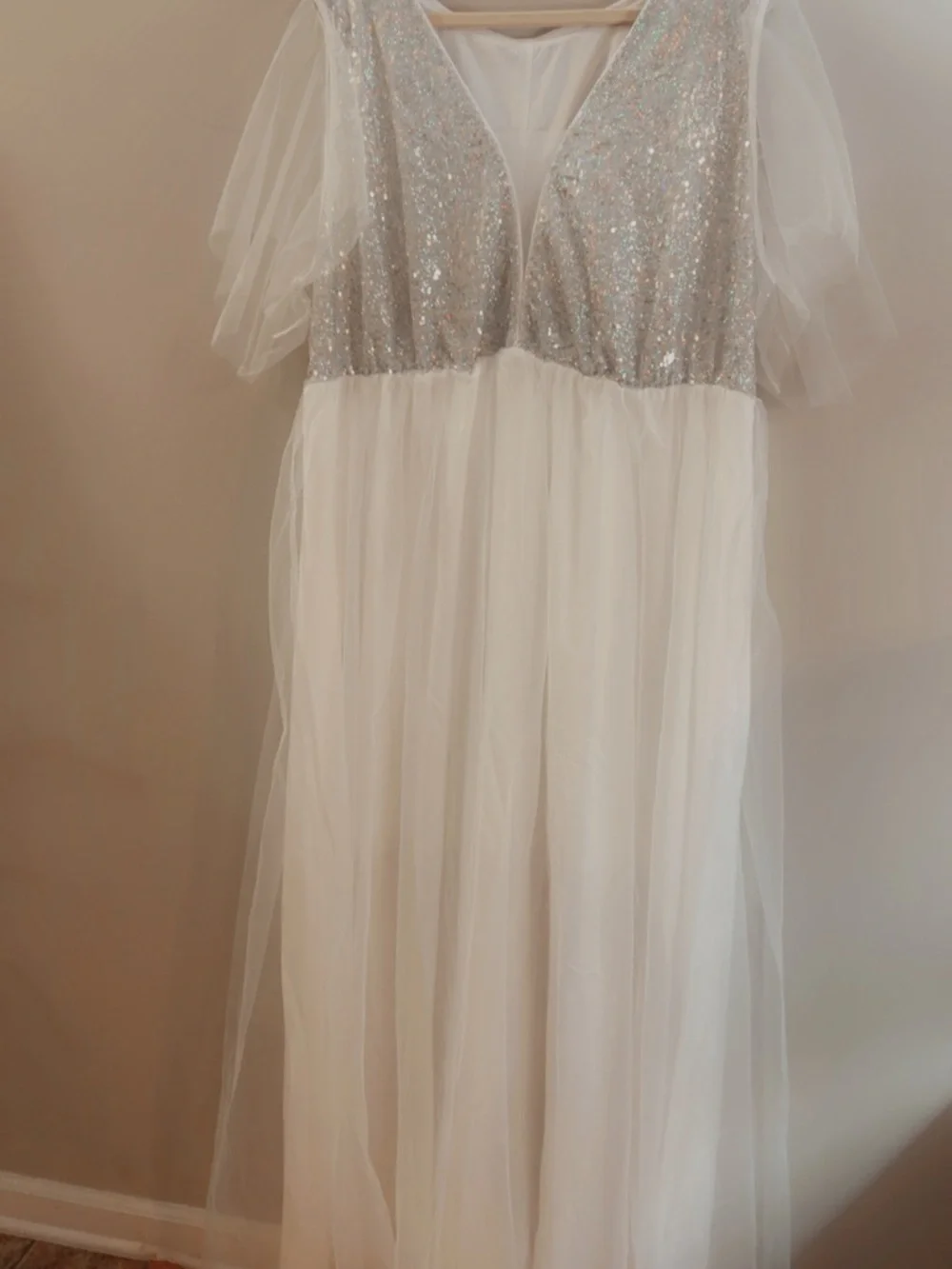 SHEIN White  4XL/ US 20 Bodice Detail silver & iridescent Sequins Wedding Dress - Picture 2 of 8